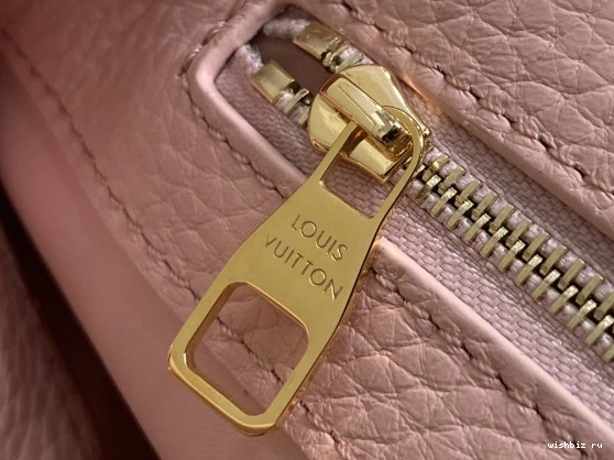 WIS BB-31.5*20*11CM LOUIS VUITTON CAPUCINES 0209